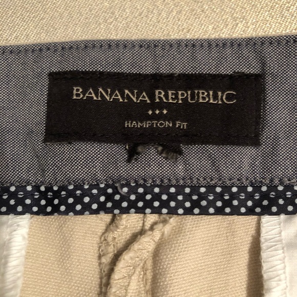 Banana Republic shorts - Picture 3 of 4